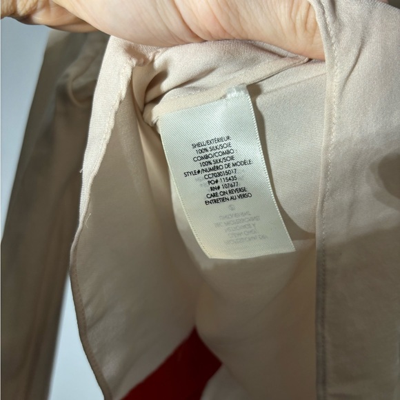 Alice + Olivia 100% Silk Button Blouse Size XS - Picture 4 of 4